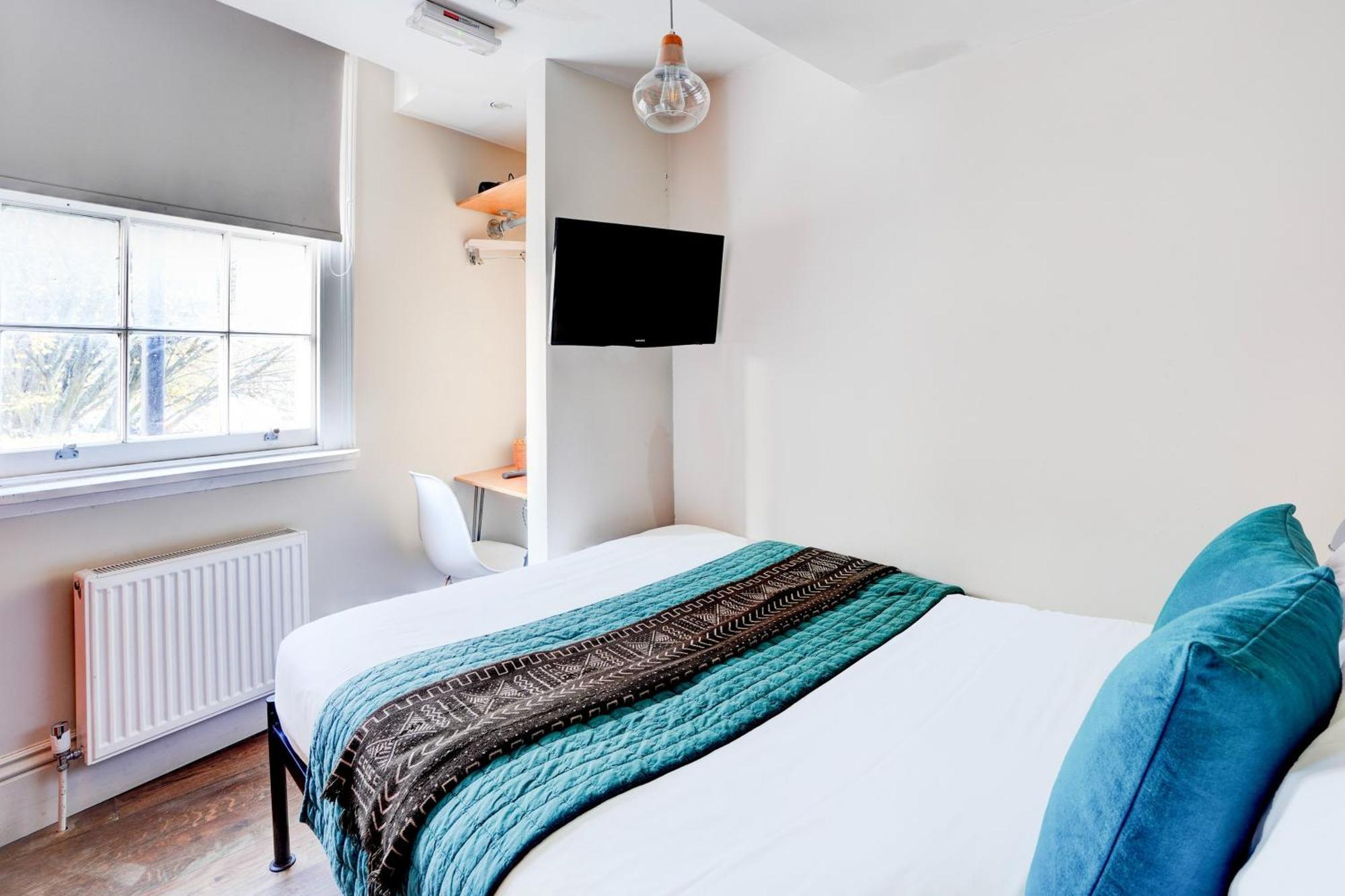 Hotel Dancenter Southwark Near Bridge